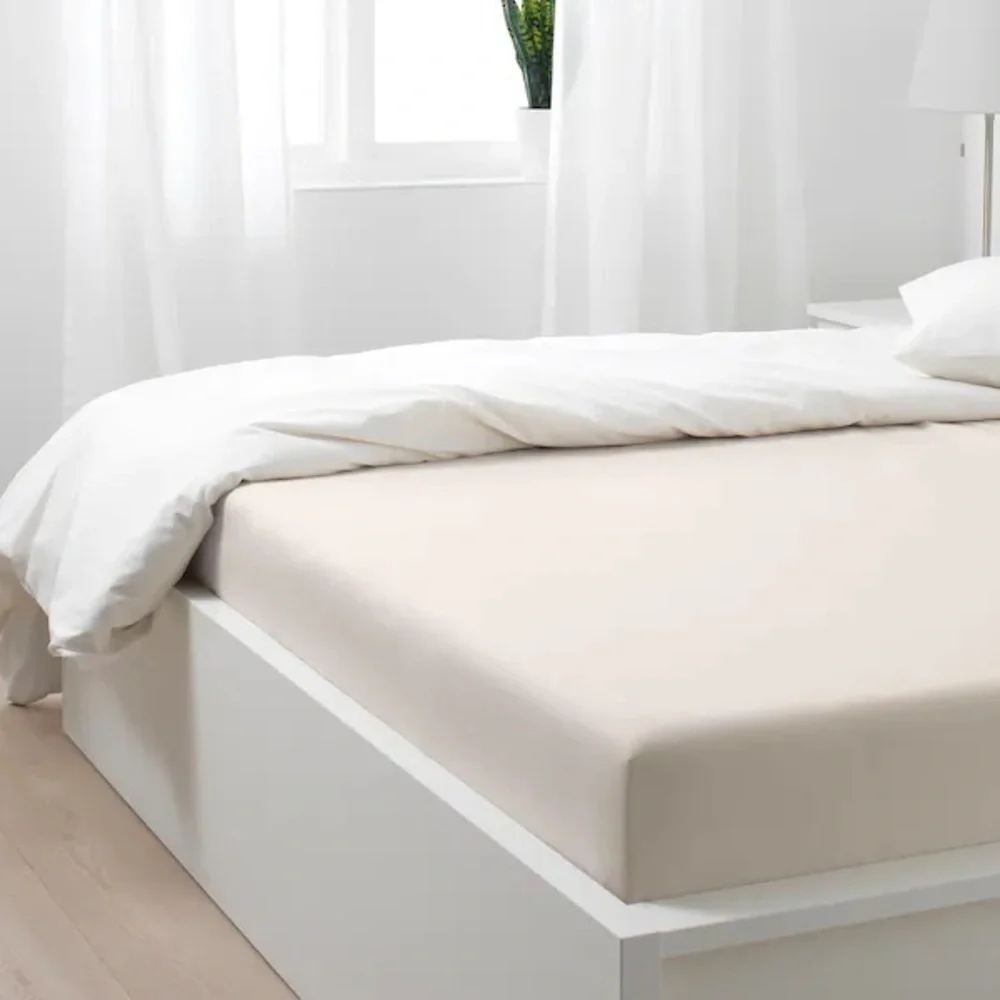 New Kohl’s Home Classics Twin Sized Fitted Sheet in Beige 100% Cotton